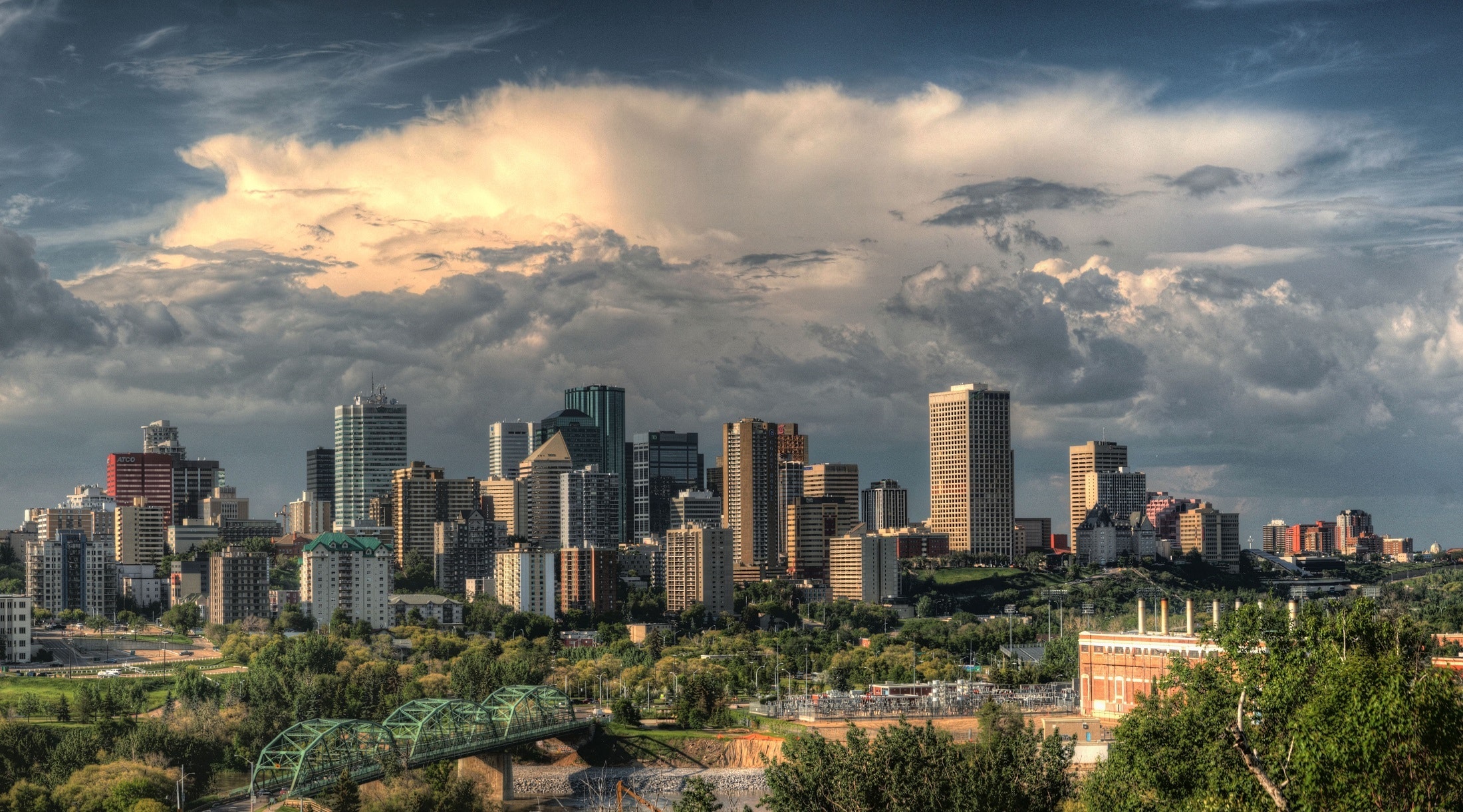 A cloudy day in Edmonton